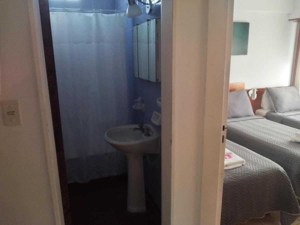 Dolores  Plaza Hotel מראה חיצוני תמונה
