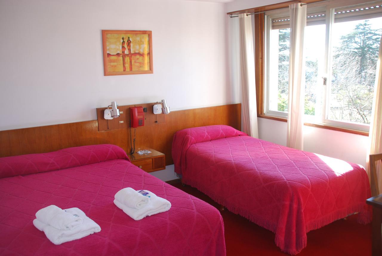 Dolores  Plaza Hotel מראה חיצוני תמונה