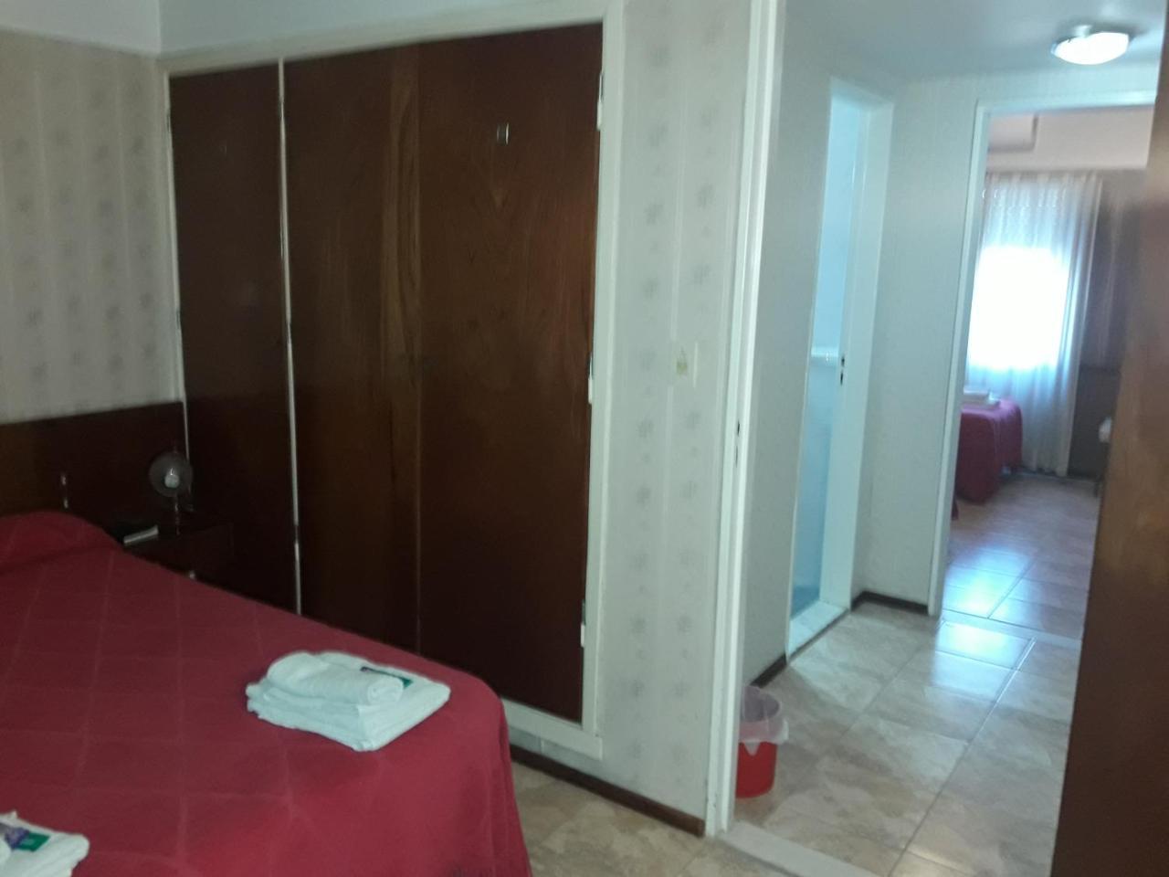 Dolores  Plaza Hotel מראה חיצוני תמונה